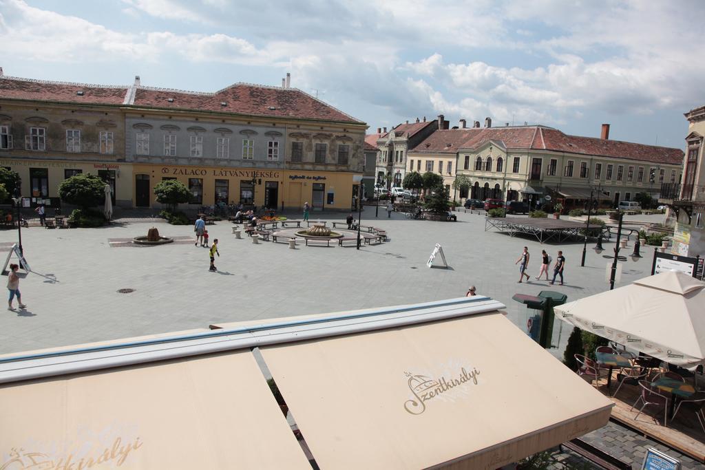 Portre Panzio Hotell Kőszeg Exteriör bild