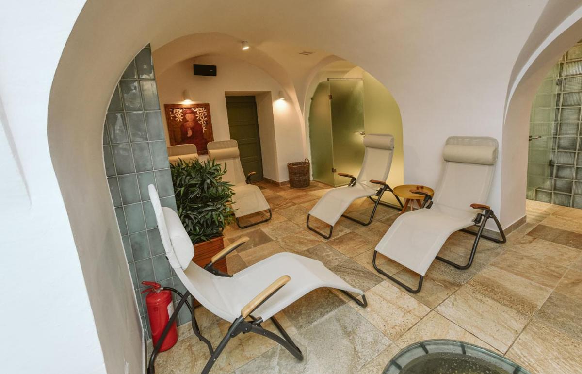 Portre Panzio Hotell Kőszeg Exteriör bild
