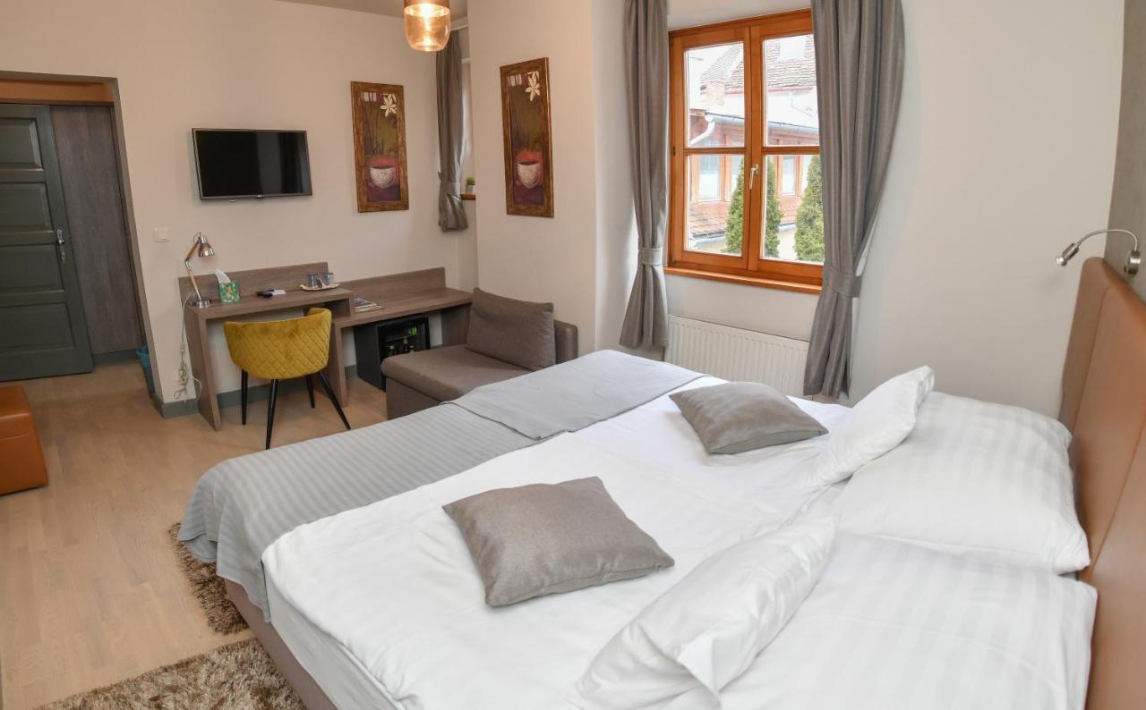 Portre Panzio Hotell Kőszeg Exteriör bild