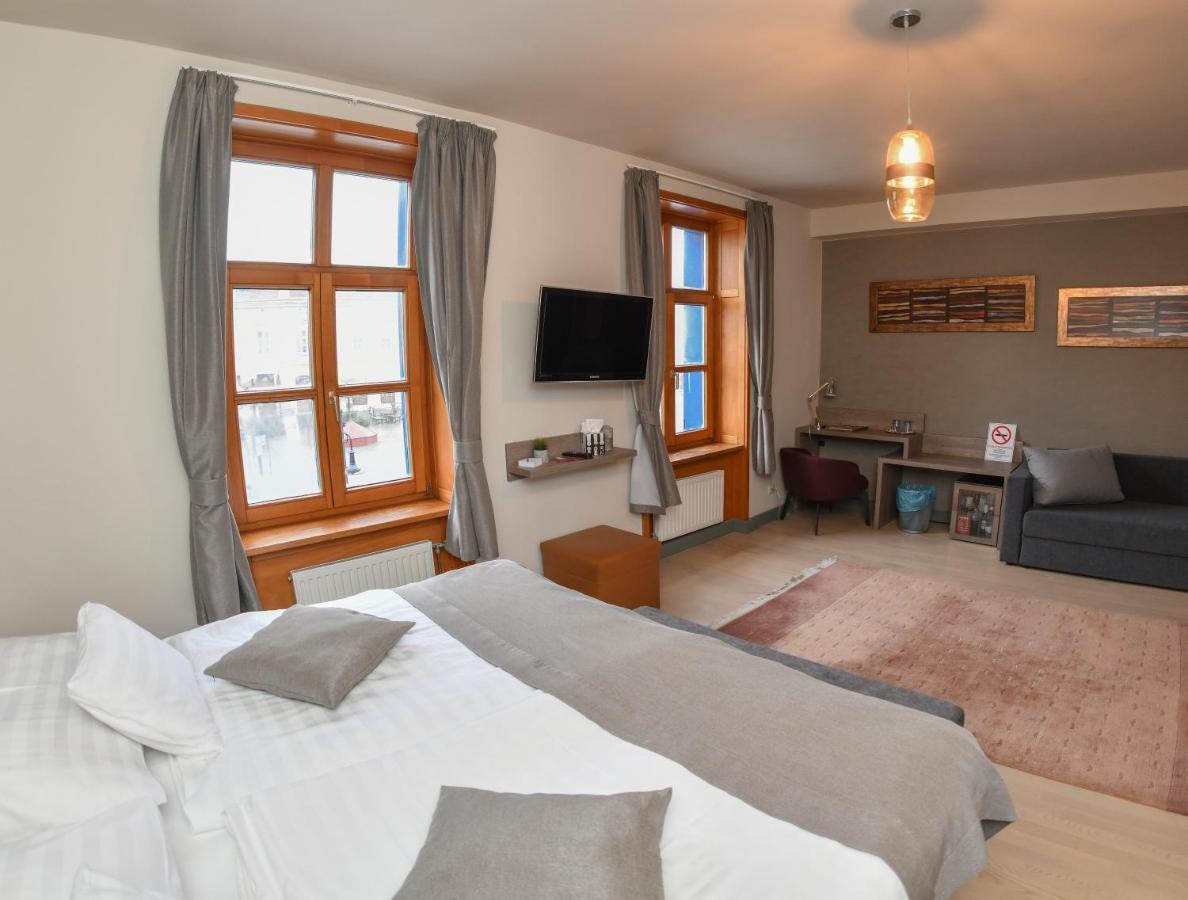 Portre Panzio Hotell Kőszeg Exteriör bild